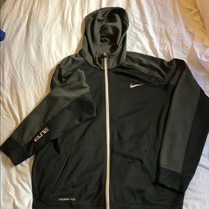 Mens NIKE therma fit XXL